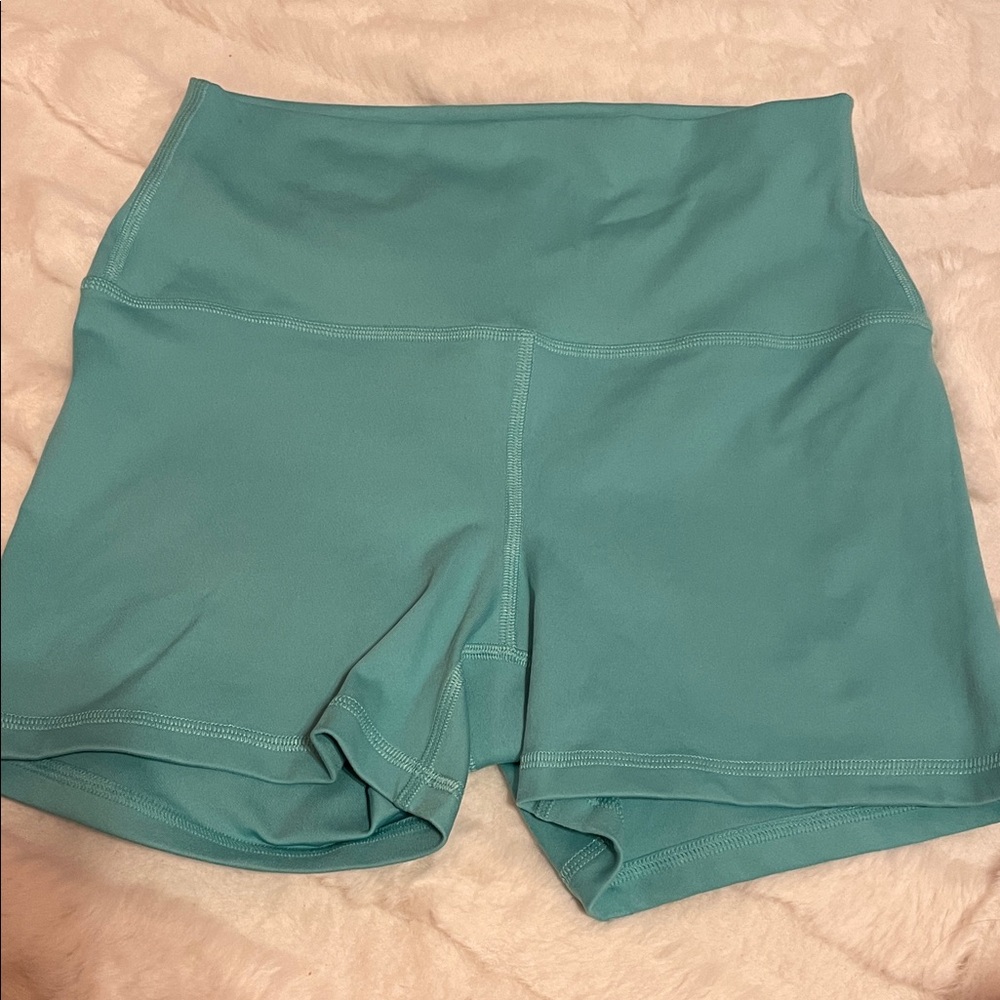 Gilly Hicks recharge shorts